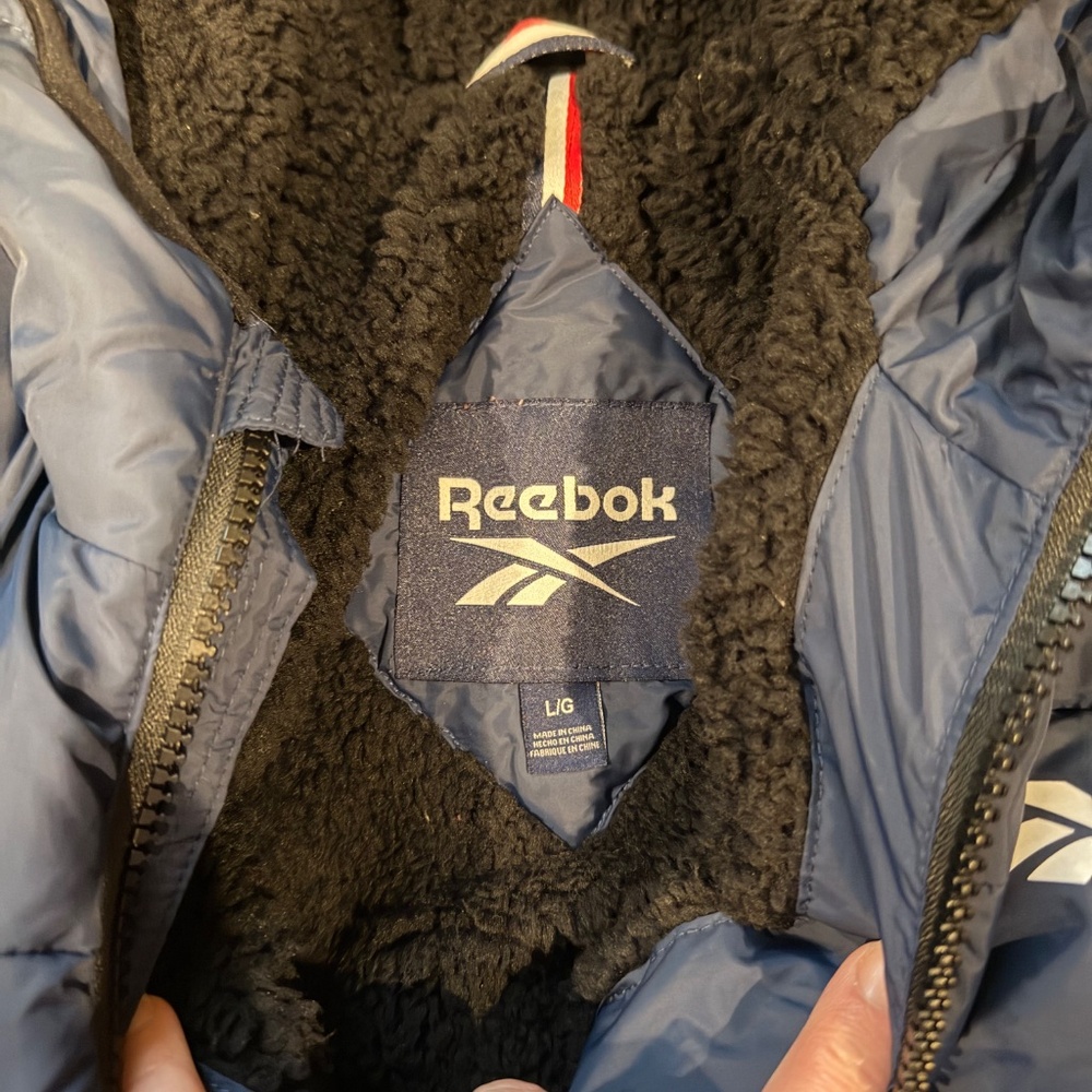 Men’s Reebok jacket size L - Picture 3 of 5